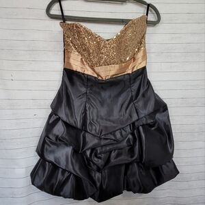 JESSICA MCCLINTOCK for GUNNE SAX STRAPLESS GOLD SEQUIN MINI DRESS W BUBBLE SKIRT
